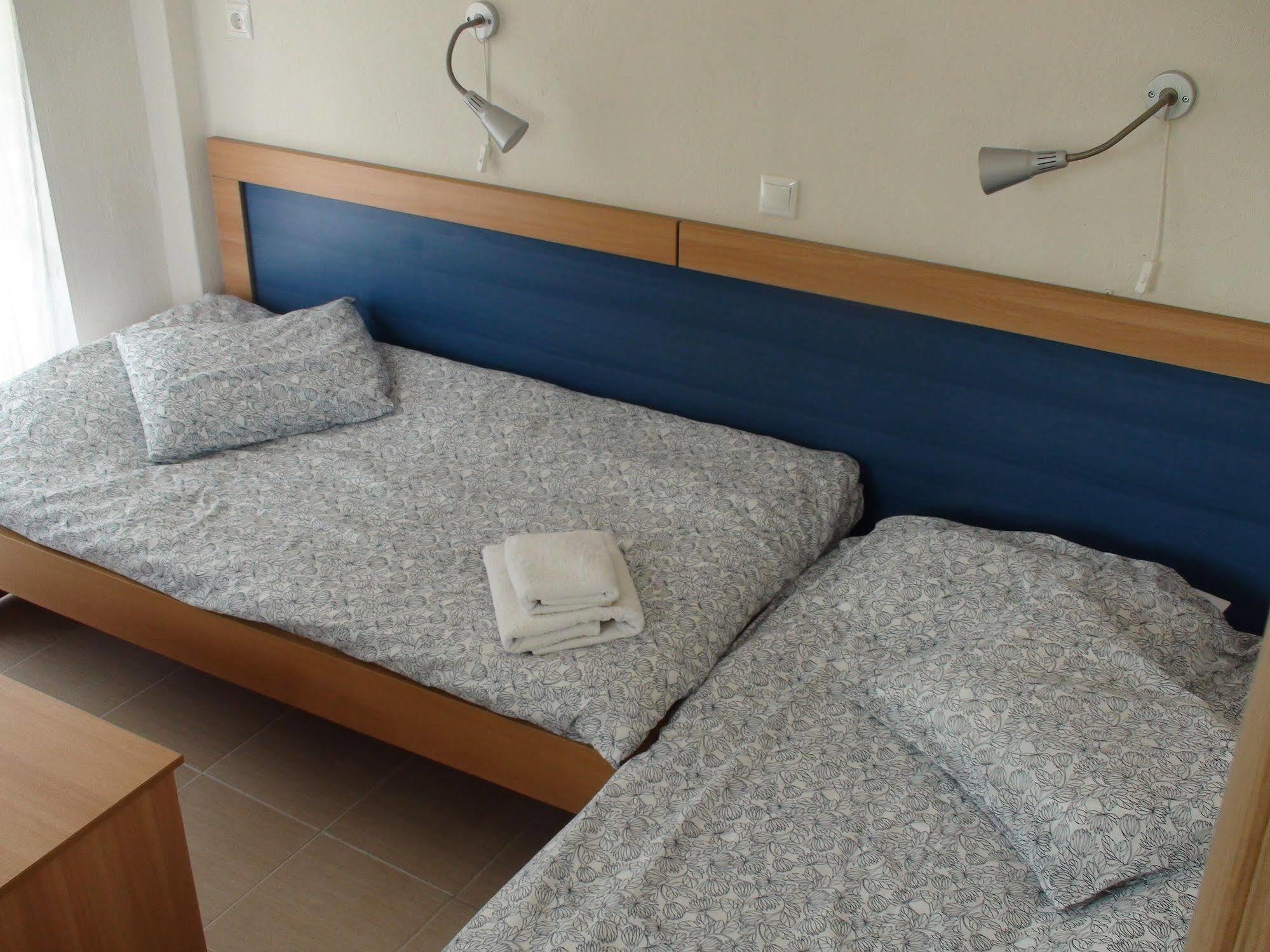 Assa Inn Пиргадикия Екстериор снимка